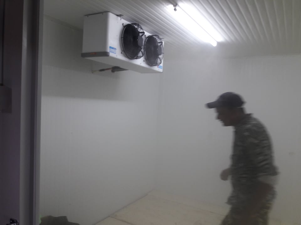 Interior evaporator unit